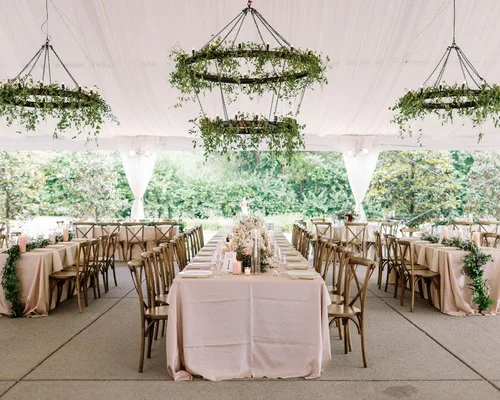 white-tent-outdoor-wedding-buffet